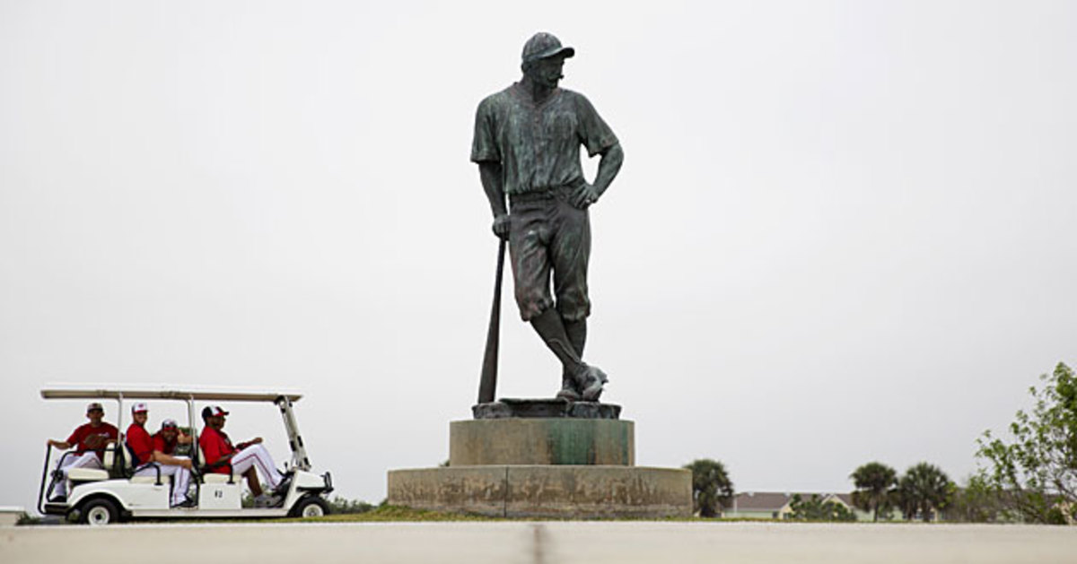 casey-statue-ap2.jpg